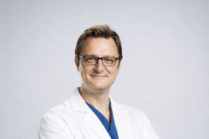 Dr. Halit Yerebakan